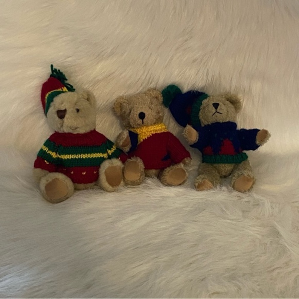 Vintage 2000‎ Hugfun Posable Bears Set Of Three Christmas Holiday Plush